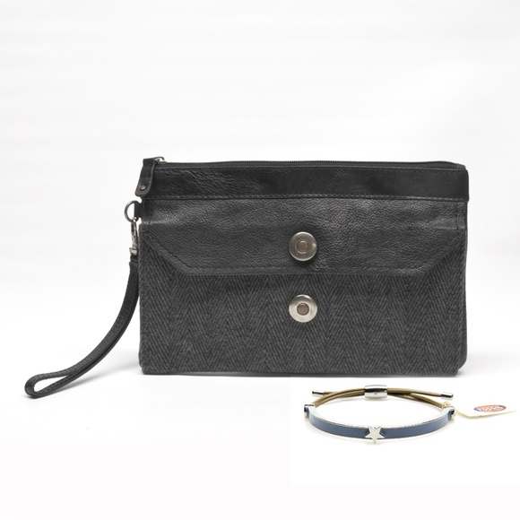FOSSIL Herringbone Flannel and Pebbled Leather Wristlet Clutch Free Bracelet - Picture 1 of 15
